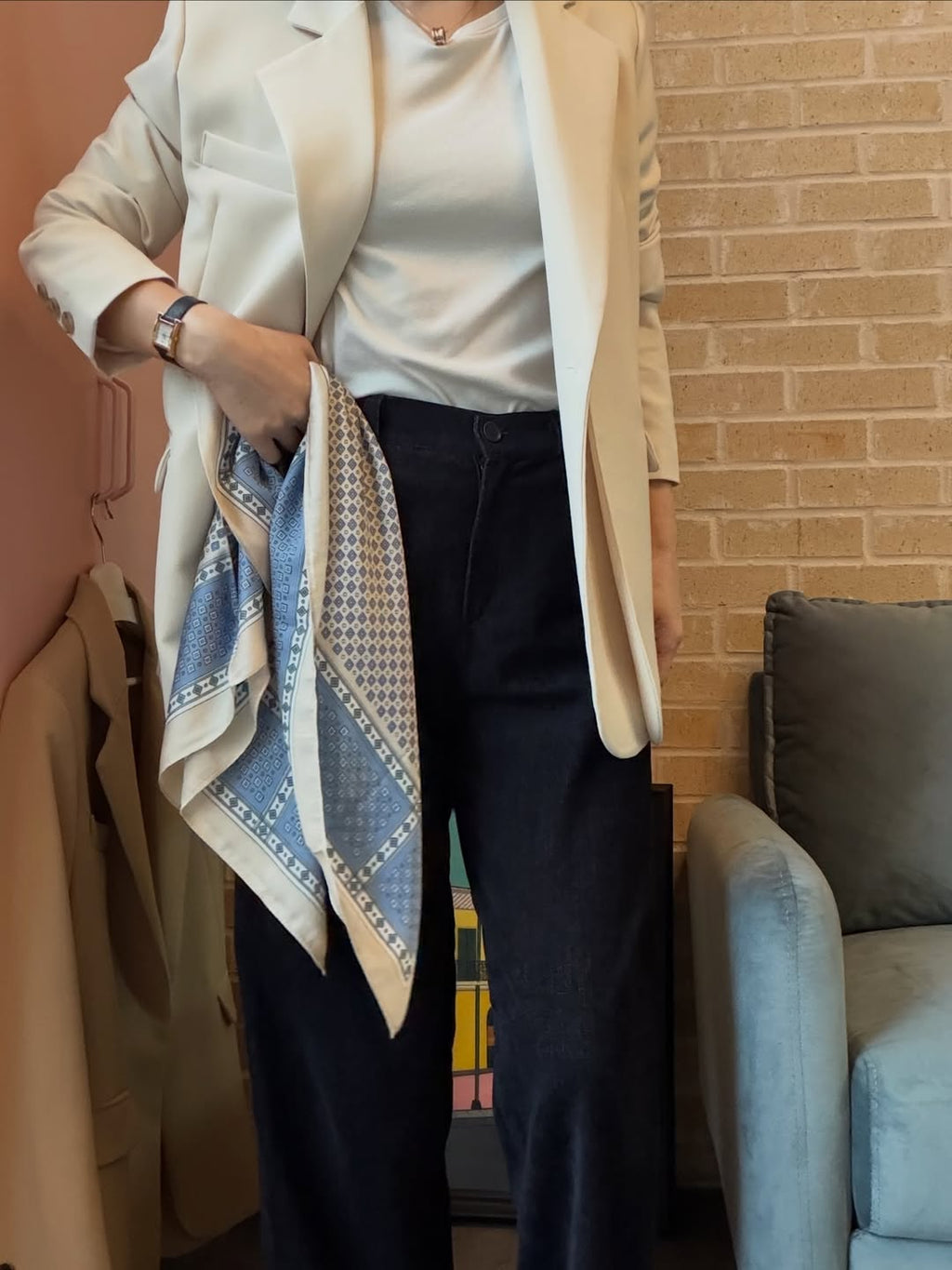 🩵 패턴 사각스카프