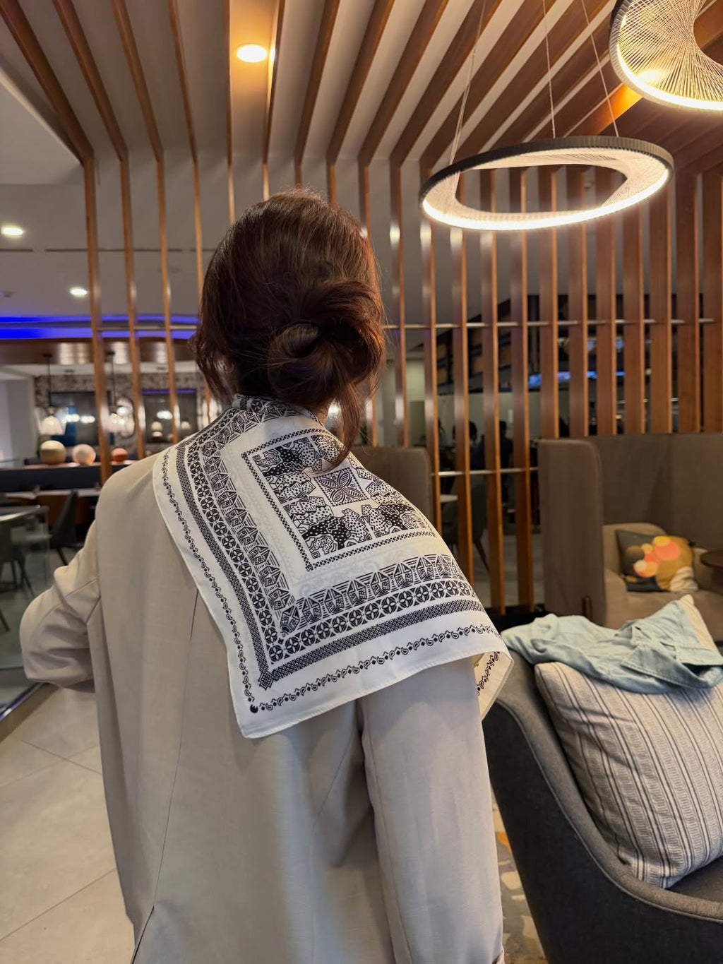 🩵 패턴 스카프